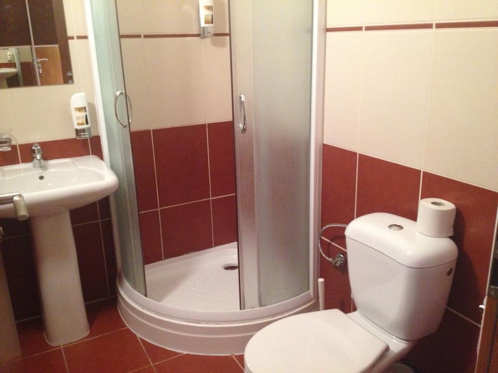 סנץ Garni Hotel Cosmopolitan חדר תמונה